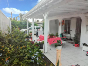 Maison élégante à Petit Bourg + Piscine